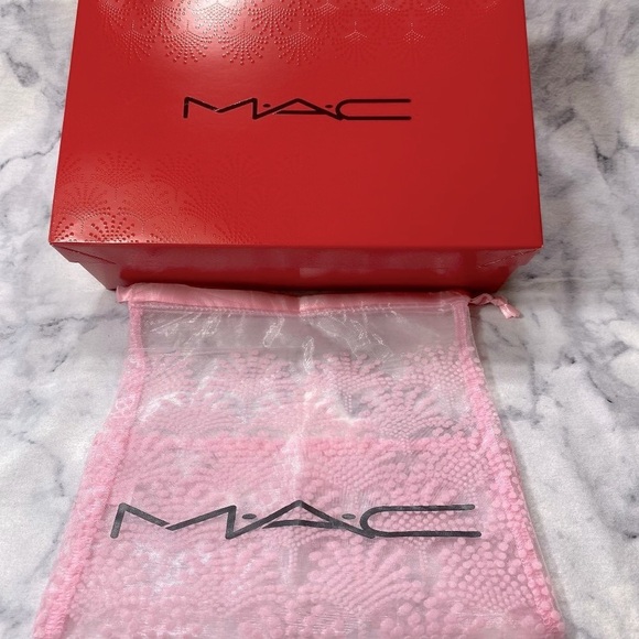 Mac Cosmetics Gift Set,Red Collector Empty Box and Pink Sheer Mesh Pouch,2pc-NEW - Picture 2 of 11